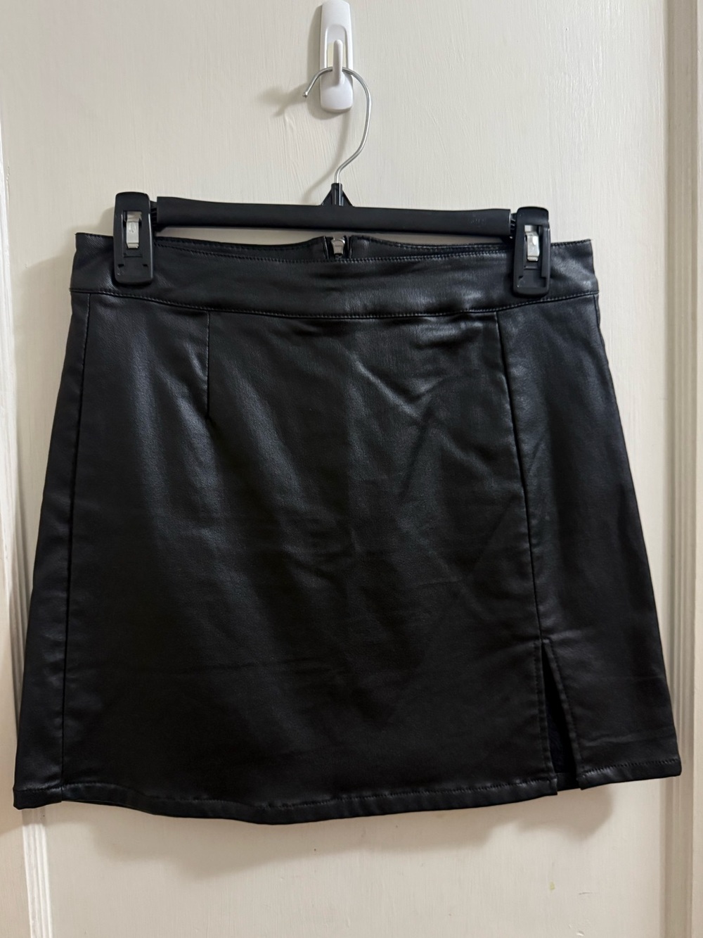 NEW Black Faux Leather Mini Skirt Size Medium